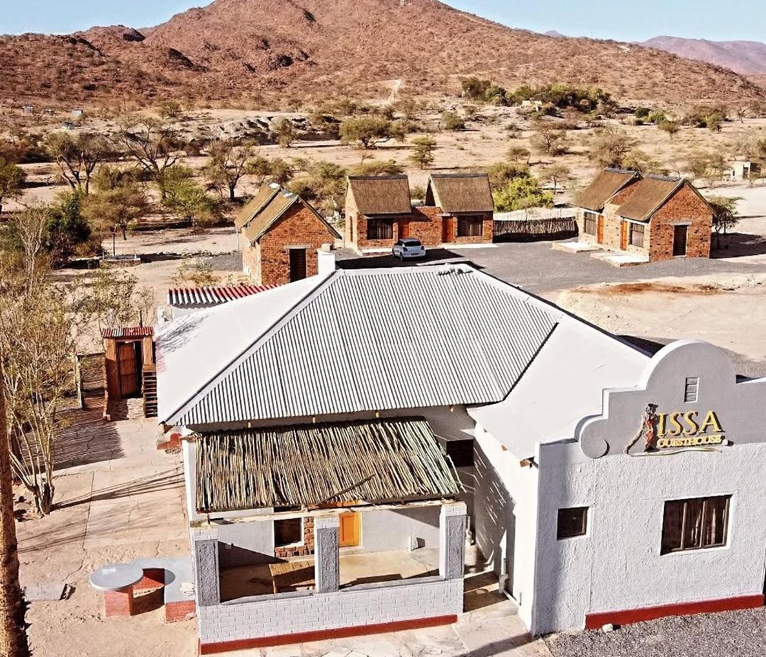 Issa Guesthouse Usakos Eksteriør bilde